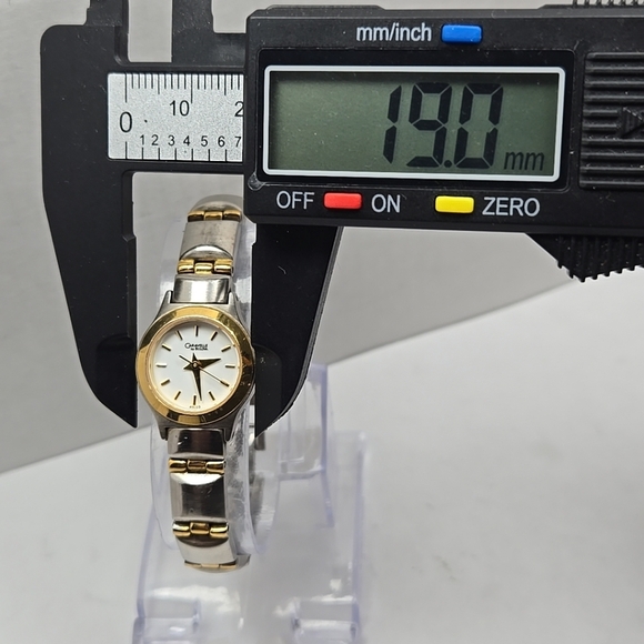 Womens Caravelle Bulova Gold Silver Two Tone Watch 45L03 Petite New Battery - Picture 4 of 9